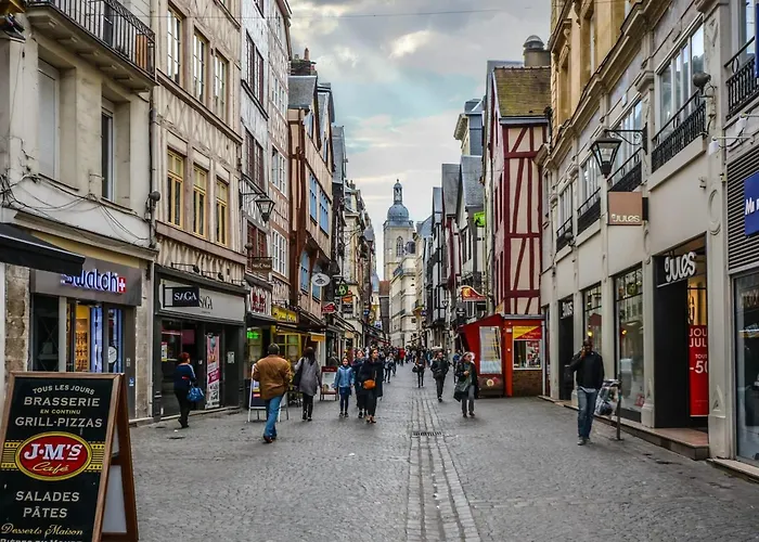 Les 3 Clochers - Cosy Et Confort - Hypercentre Apartment Rouen